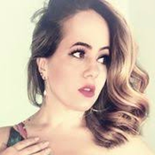Aline Esquiabão