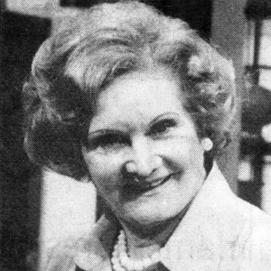 Estelita Bell
