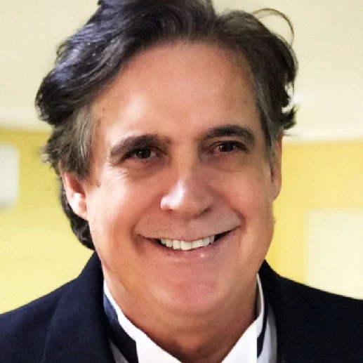 Acácio Frauches