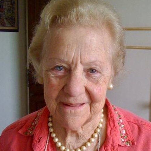 Vera Roquette Pinto